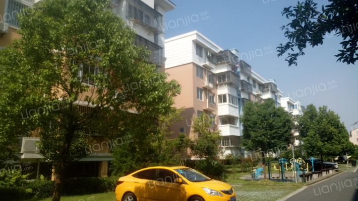 康乐小区外景图