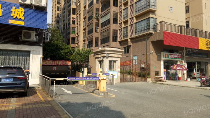 富雅名轩外景图