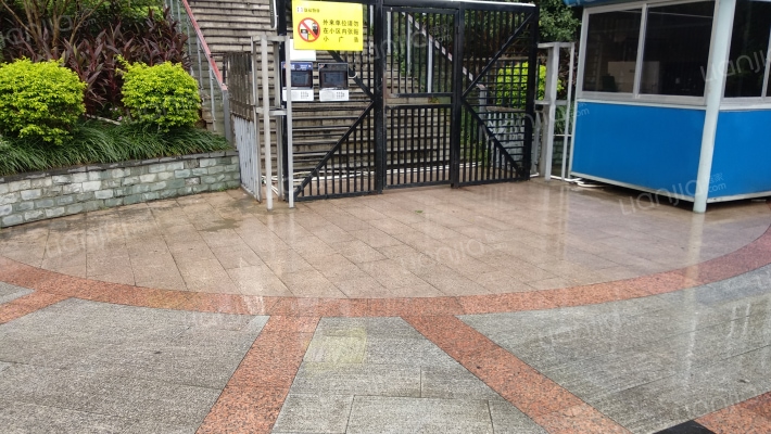 半岛融园小区外景图