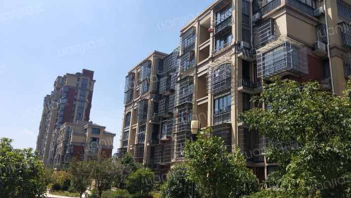 城西逸豪苑外景图