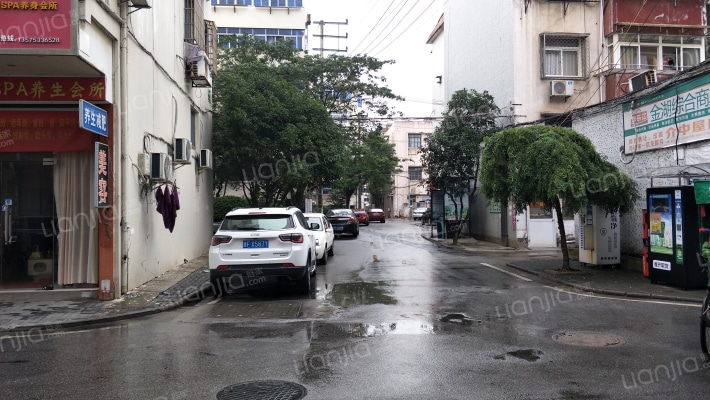 金湖小区外景图