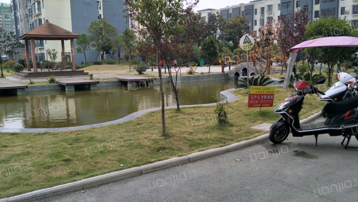 曼哈顿小区外景图