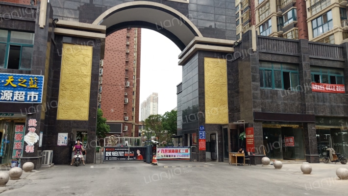 中央御景西区外景图