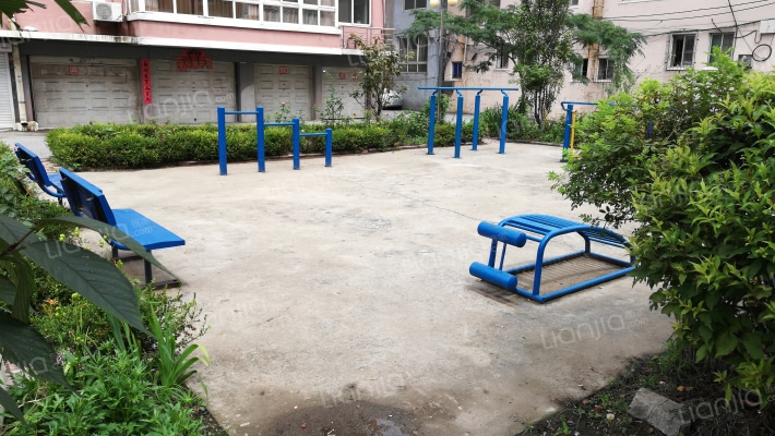 康乐园小区外景图