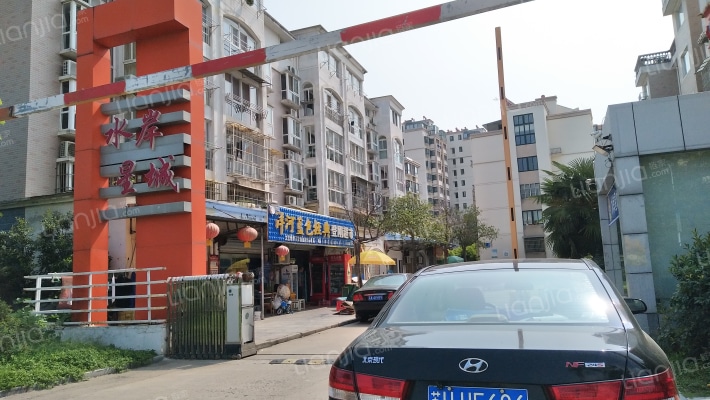 水岸星城外景图