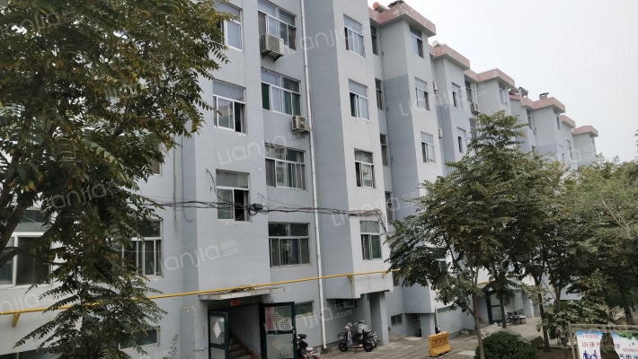 警官公寓外景图