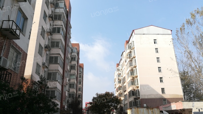 上城华府外景图