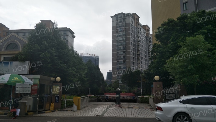 世纪城望春苑外景图