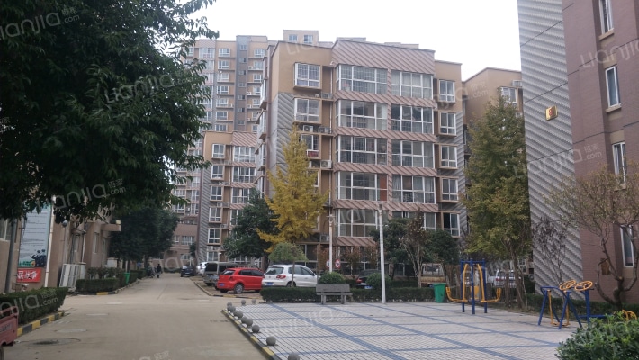 永基水岸花城外景图