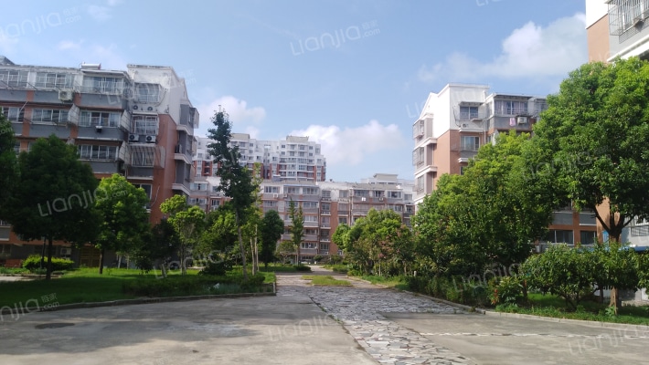 富江一品花园西区外景图