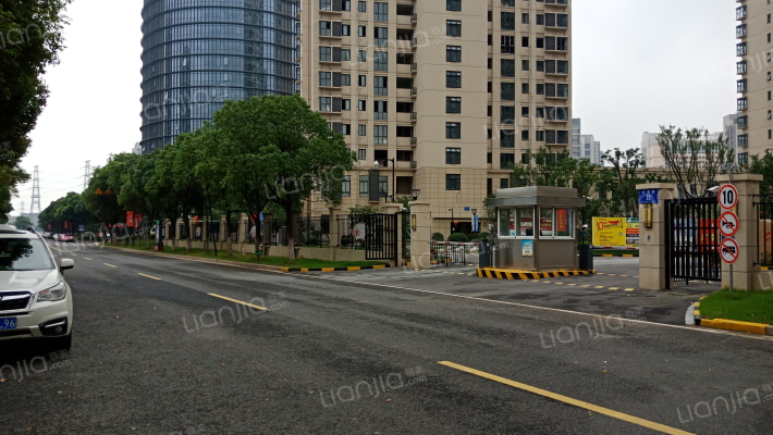 海岸城C区外景图