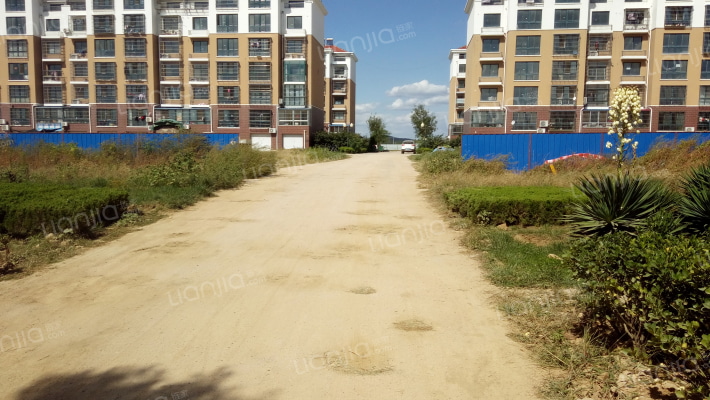 鲁古埠小区外景图