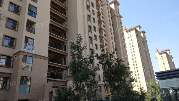 中南世纪星城外景图