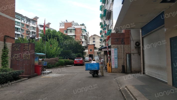 紫荆花园外景图