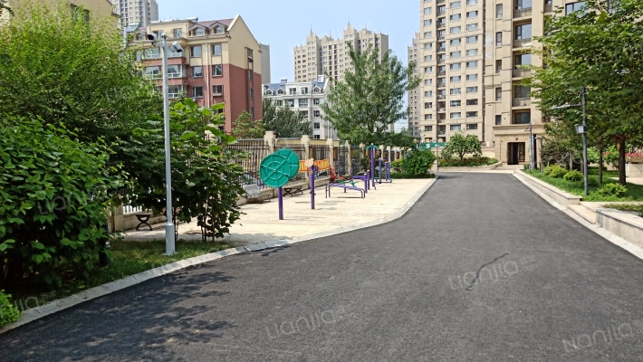 神华万利城南区外景图