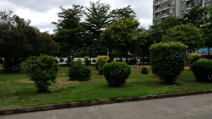 嘉逸花园外景图