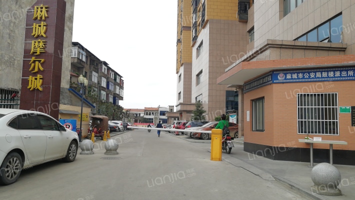 麻城摩尔城外景图