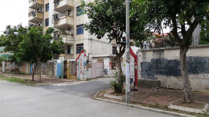 富皇花園外景图