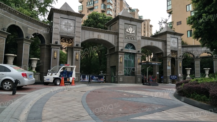 温州中驰湖滨房价怎么样中驰湖滨房源户型图小区车位交通地址详情分析