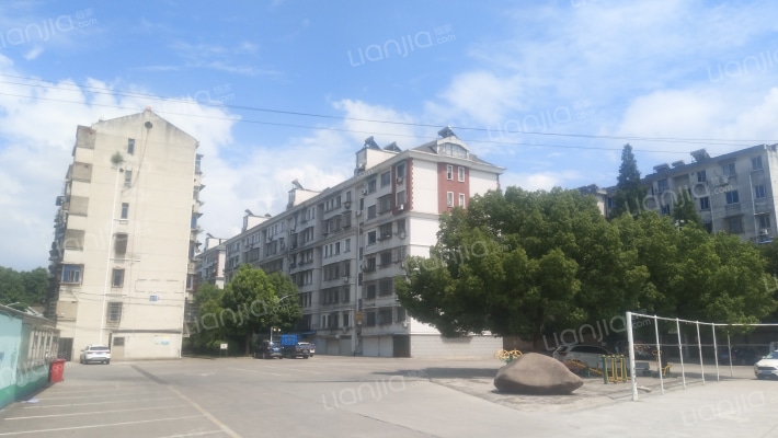 小湖新村外景图