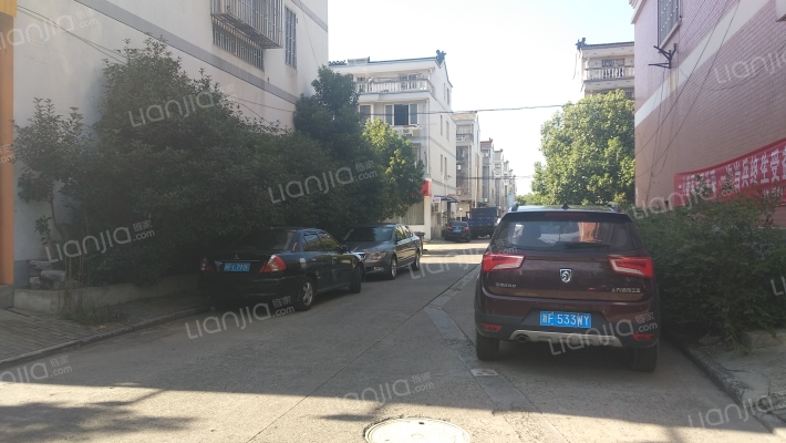 嘉华公寓外景图