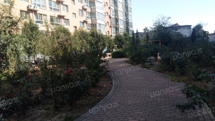 金辉花园外景图