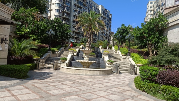 万洋华府华府苑外景图