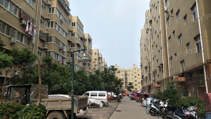 嘉和园小区外景图