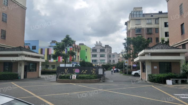 兰墅公寓外景图