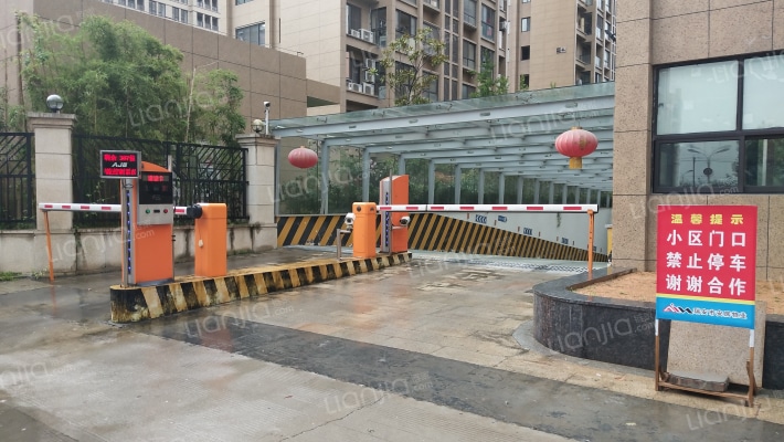 风华嘉园外景图