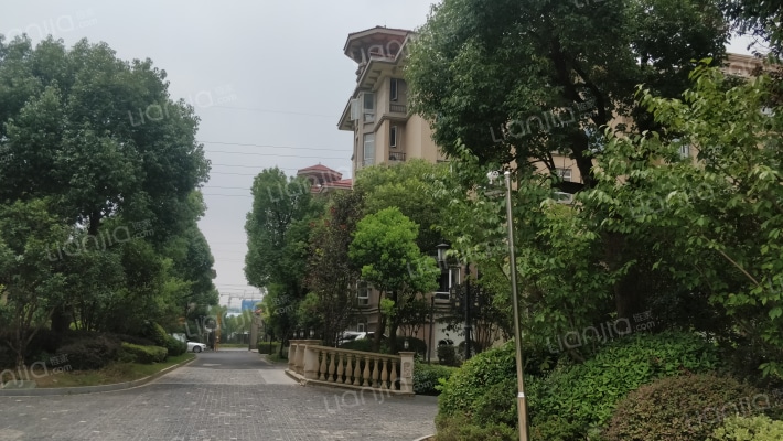 台北上上城外景图