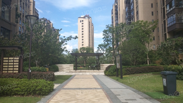 金仕华庭外景图