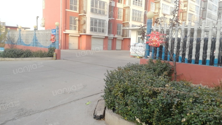 西南街新民居外景图