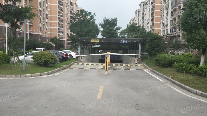 七里庙小区二区外景图