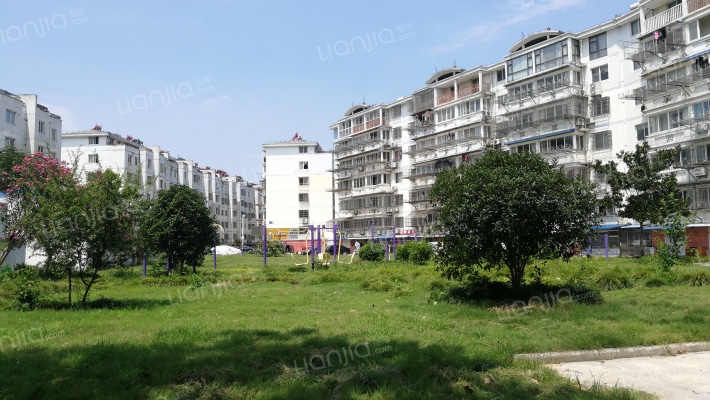 南润花苑外景图