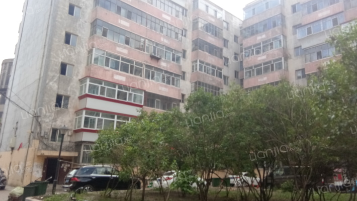 三机小区外景图