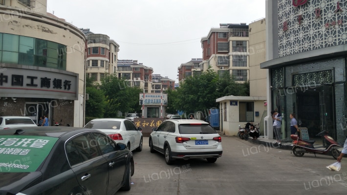 家和花园外景图