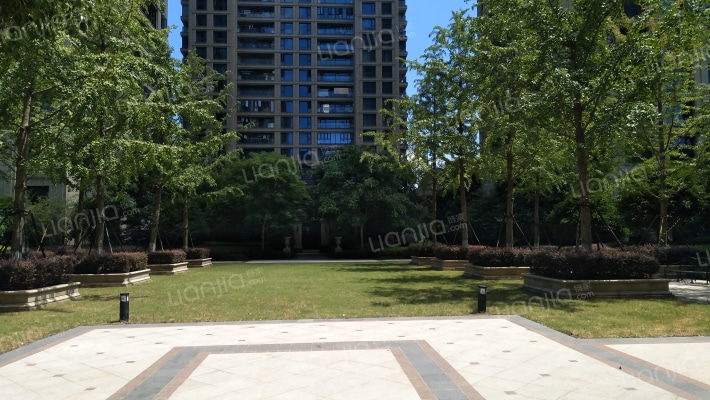 玉蘭公寓北區外景图