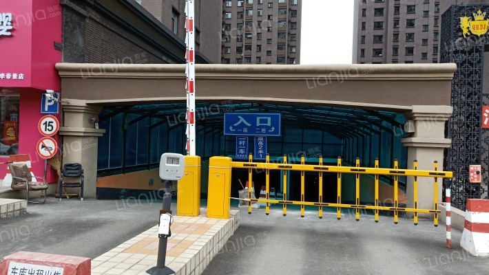 清华帝景B区外景图