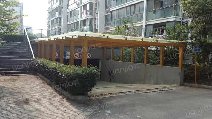 绿岛花园城市绿洲外景图