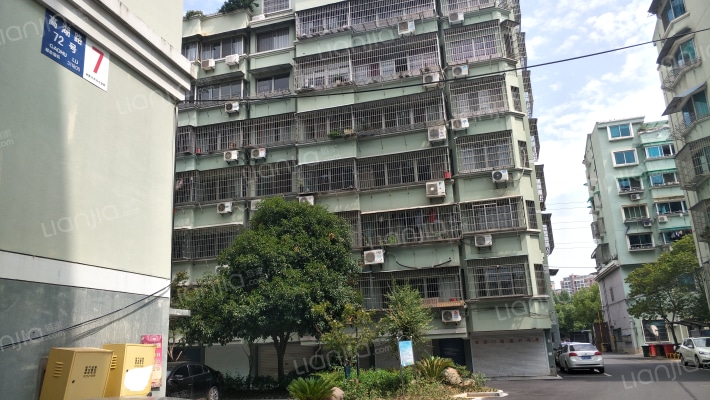 江东公寓外景图