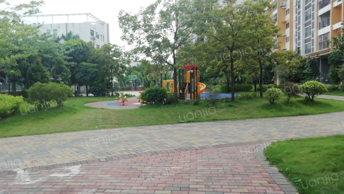 新浩花园外景图