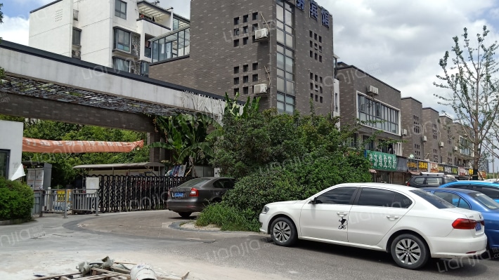 铭家山水江南外景图