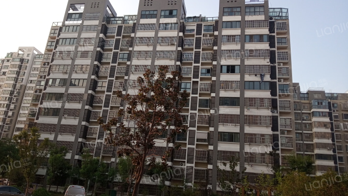 皇家花苑外景图