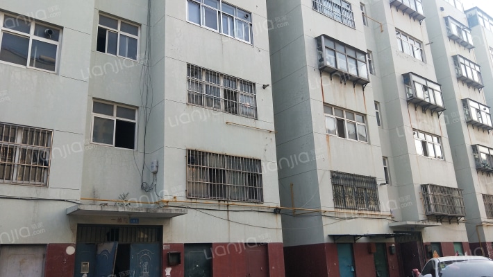 物资局小区外景图