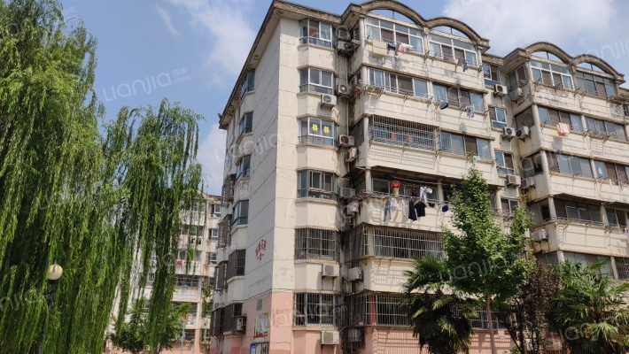 百盛花苑东区外景图