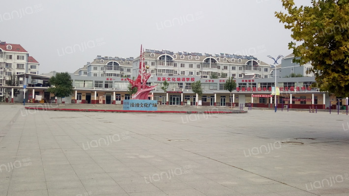 山水龙苑外景图