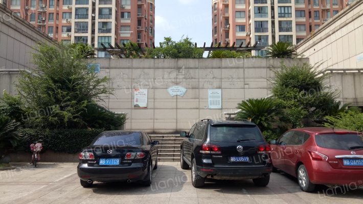 富达广场A区外景图