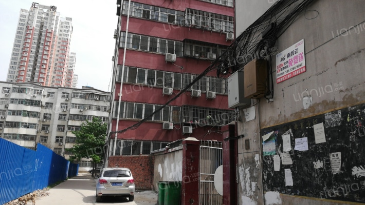 新园小区外景图