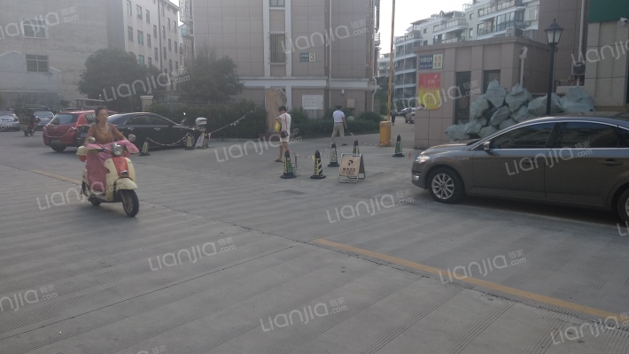 金茂世家外景图